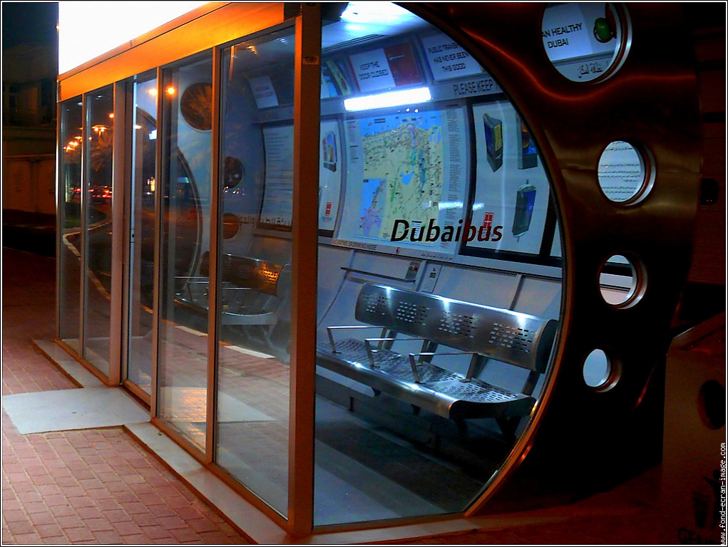 abris bus dubai